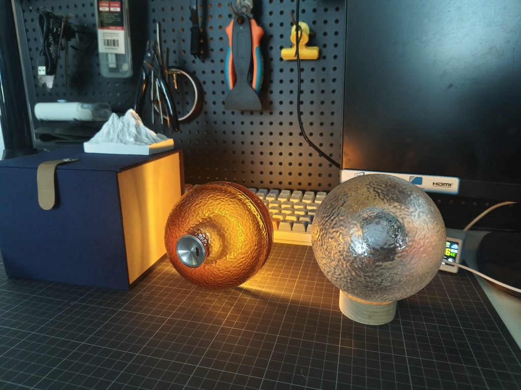 P14 BOCCI TABLE LAMP